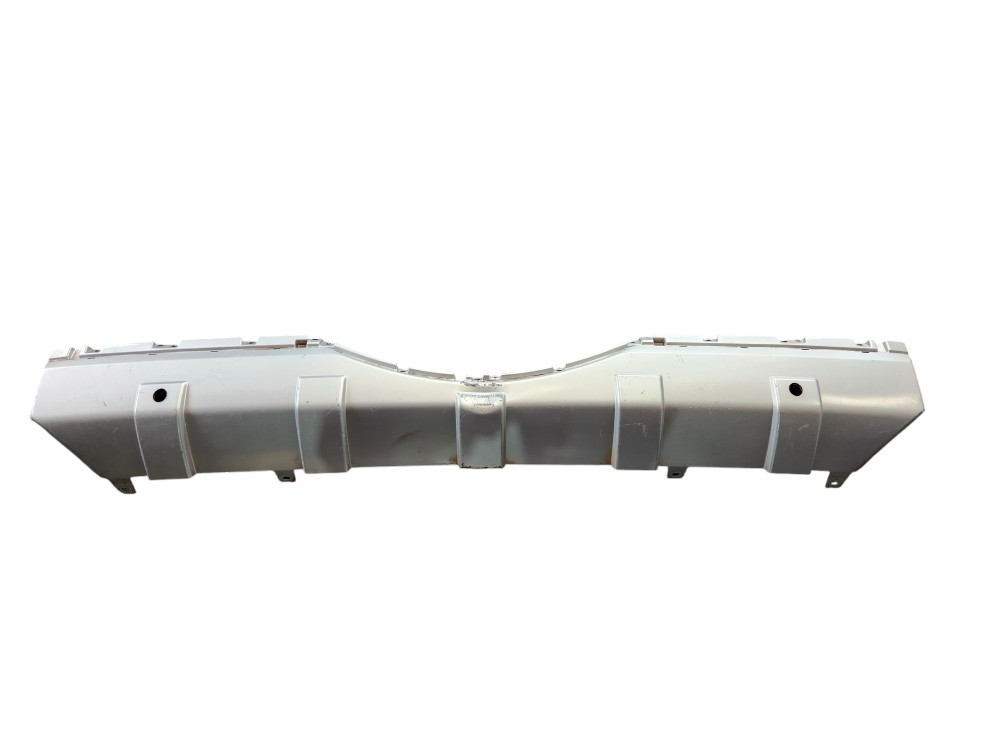 Spoiler Parachoque Traseiro Mitsubishi Pajero Full  Prata