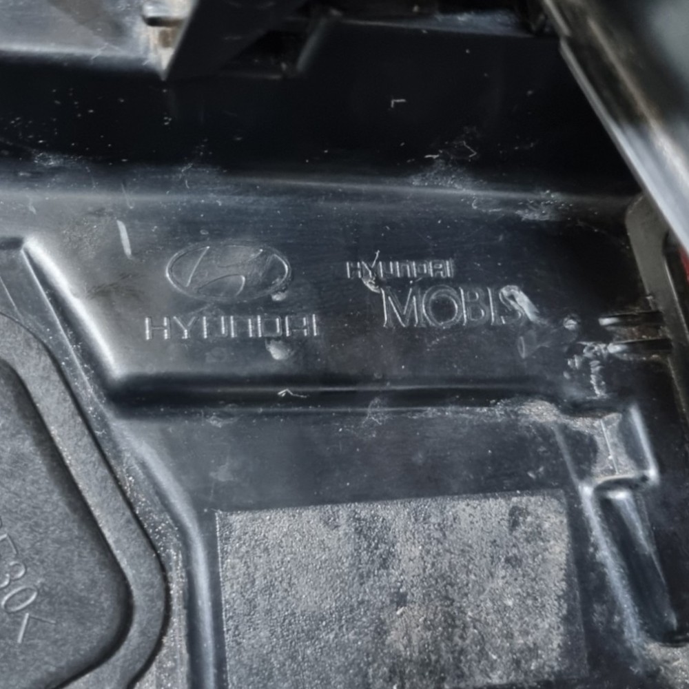 Lanterna Traseira Direita Hyundai Hb20 Hatch Direito/passageiro 5