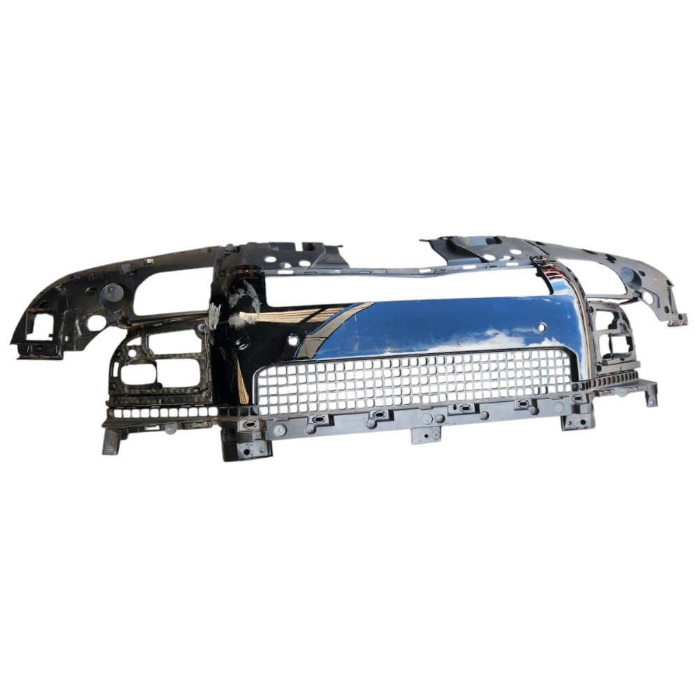 Parachoque aplique dianteiro Land Rover Defender 2022 4