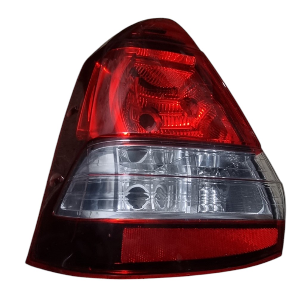 Lanterna Esquerda Toyota Etios Sedan Com Detalhe  Esquerdo/motorista 5