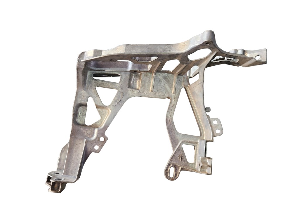Suporte Esquerdo Painel Mercedes C180 2015 Cinza Cinza Cinza Cinza
