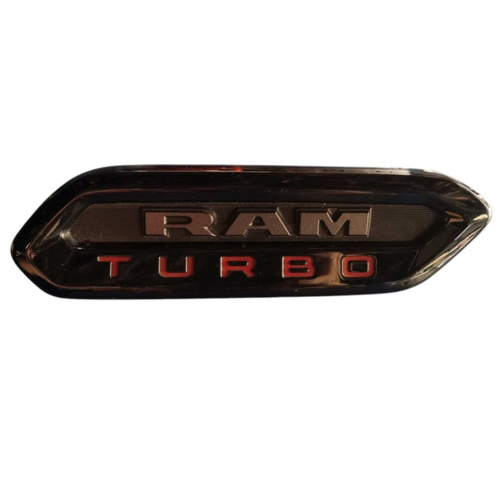 Emblema Ram Turbo Esquerdo