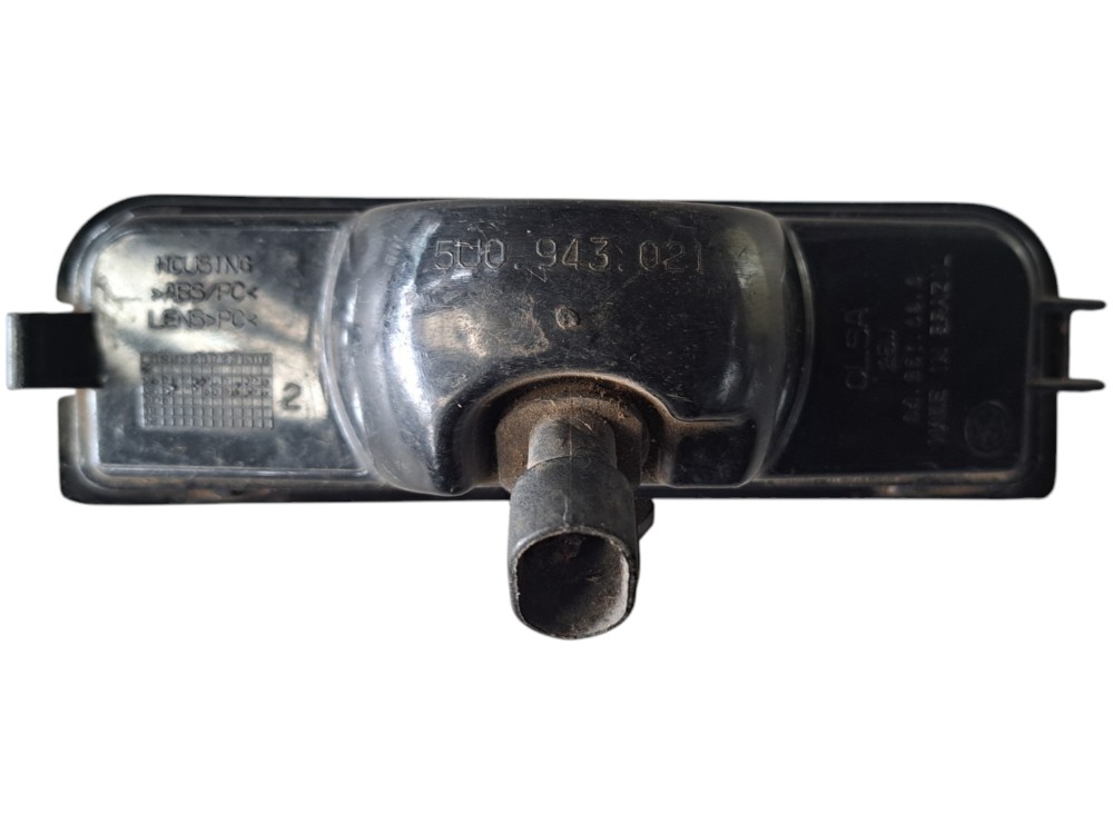 Luz Lanterna Placa Volkswagen Gol Voyage Saveiro 3