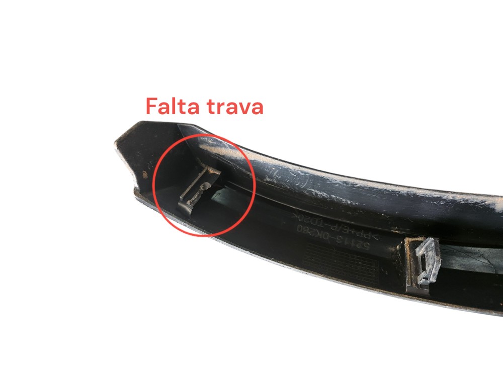 Moldura Esquerda Parachoque Toyota Sw4 2017 2018 5
