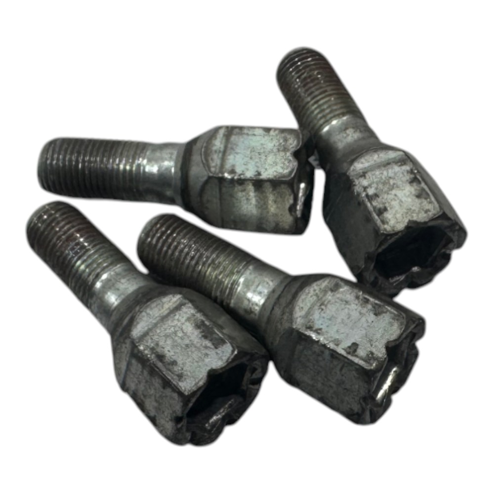 Kit Jogo 4 Parafuso Fixacao Roda Ferro Fiat Siena Uno Strada 1