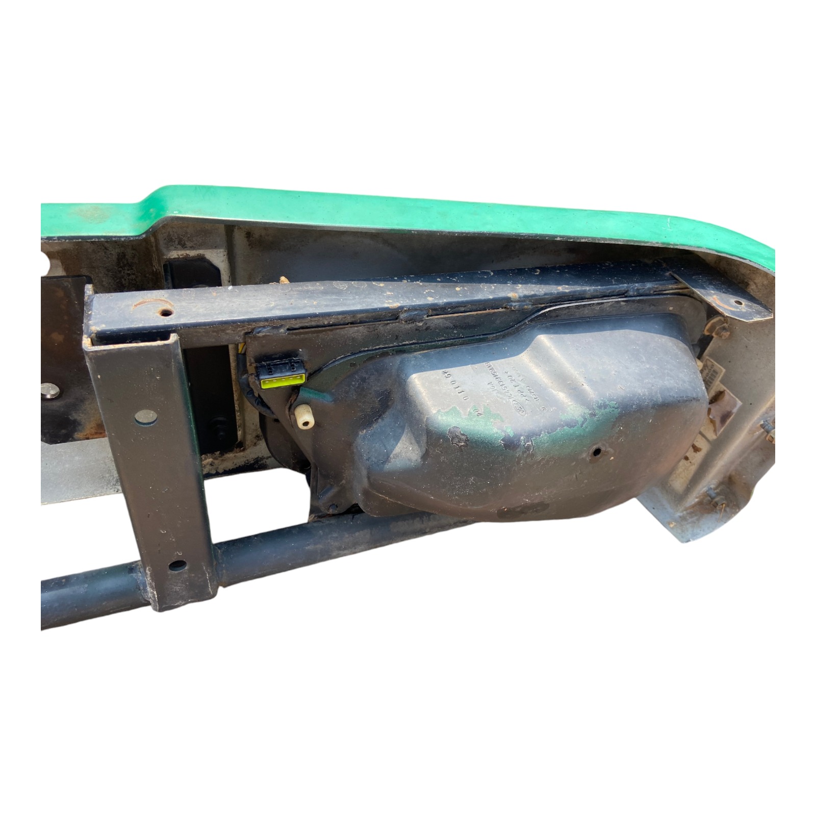 Parachoque Dianteiro Suporte Farol Capa Ford Cargo 712 815 4