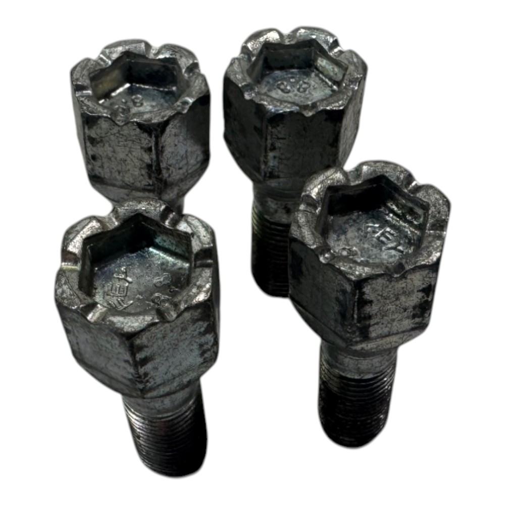 Kit Jogo 4 Parafuso Fixacao Roda Ferro Fiat Siena Uno Strada 8