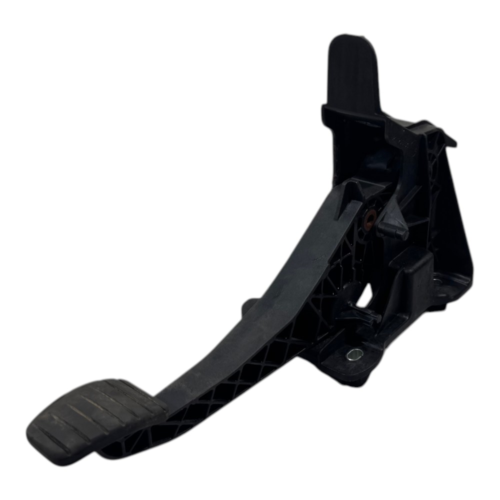 Pedal Embreagem Suporte Renault Logan Sandero Duster 2020