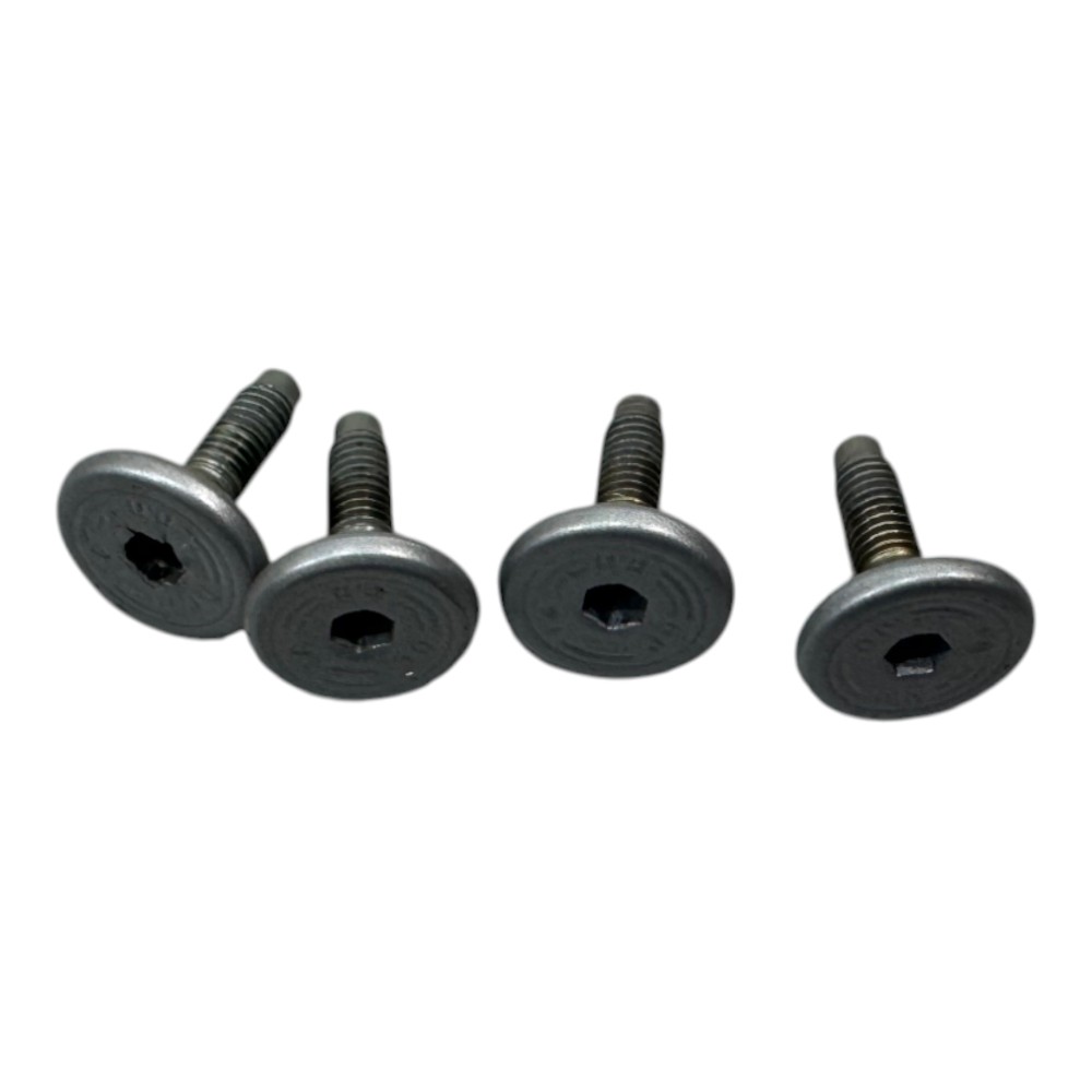Kit 4 Parafuso fixacao tampa traseira Fiat siena 2005 2012 7