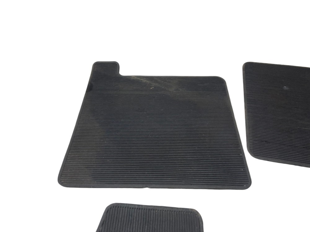 Jogo De Tapete Borracha Vw Voyage G5 G6 Original *detalhe* 8