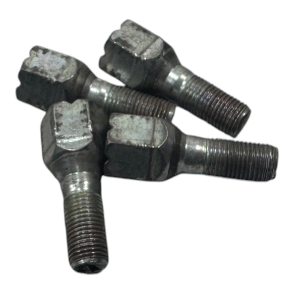 Kit Jogo 4 Parafuso Fixacao Roda Ferro Fiat Siena Uno Strada 6