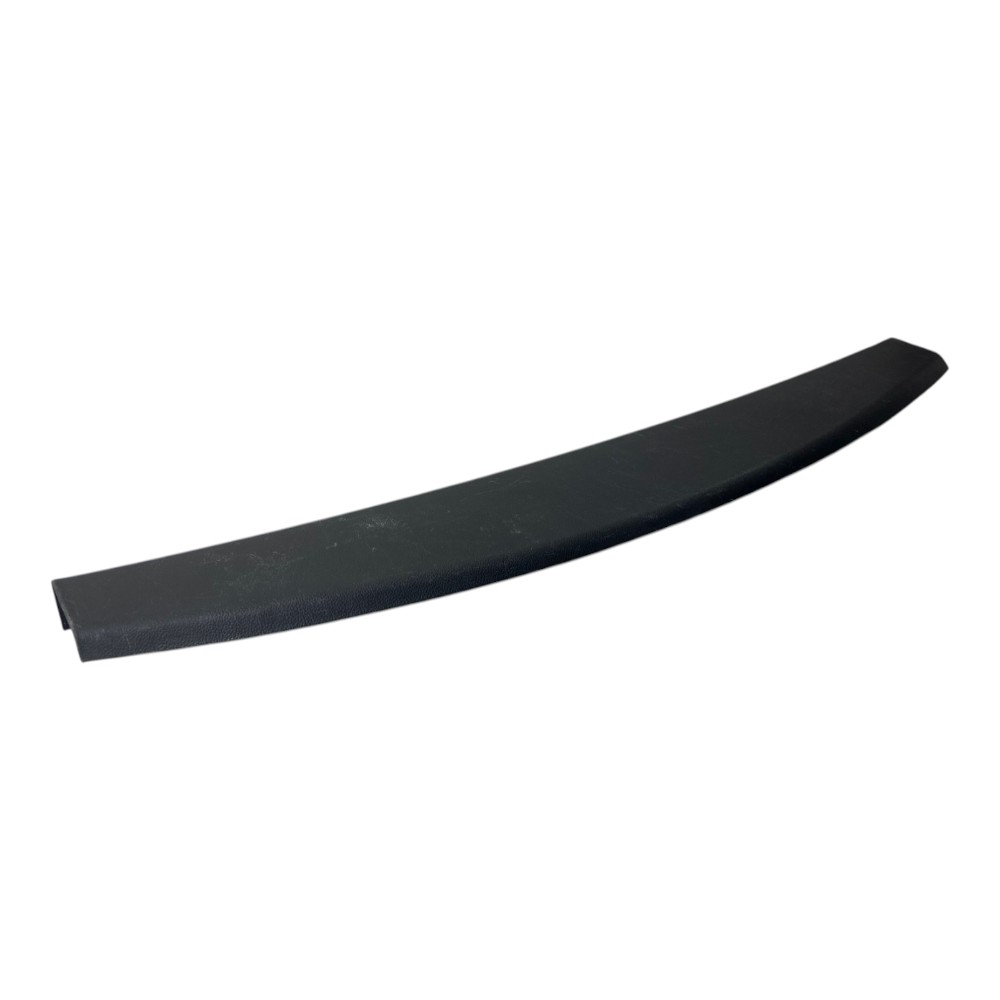 Moldura Acabamento Porta-malas Gm Captiva 2008 2011 Usado