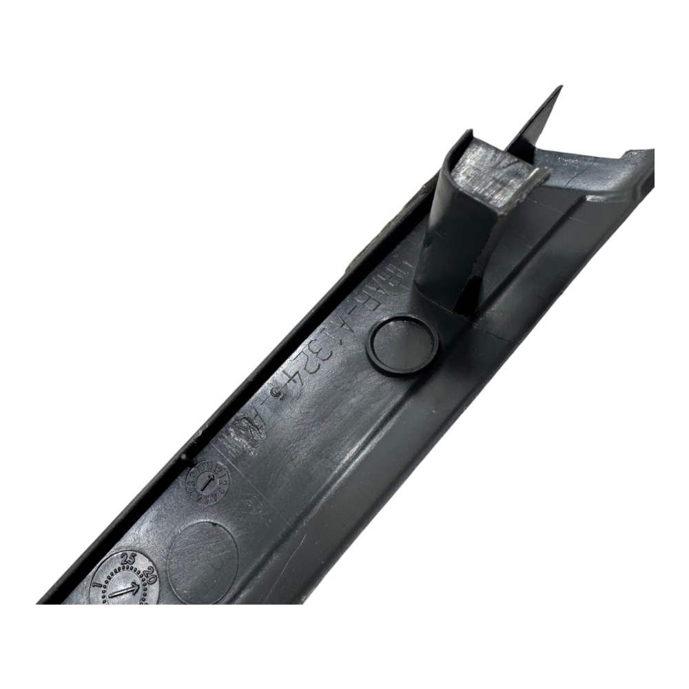 Moldura Soleira Traseira Esquerda Ford Focus 2006 *detalhe* Preto 5