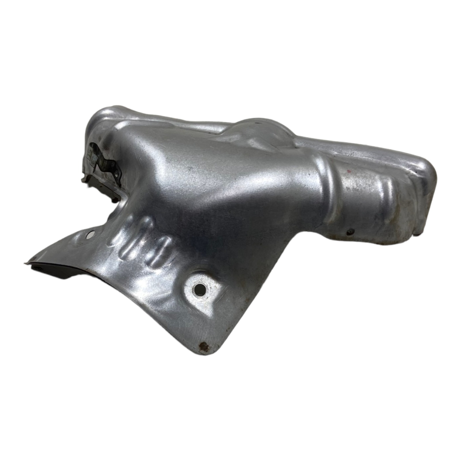 Chapa Capa Defletor Coletor De Escape Nissan Versa March 1.6 6