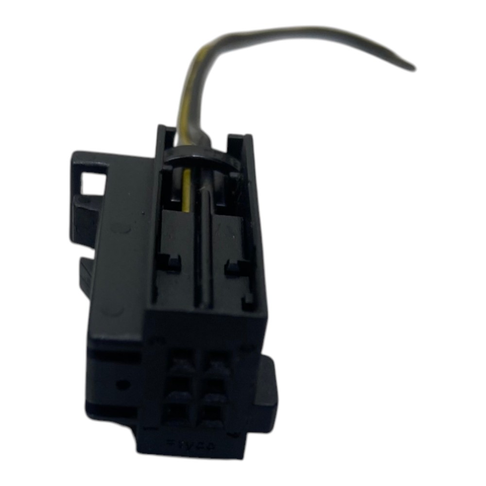 Plug chicote conector botao interruptor porta malas focus