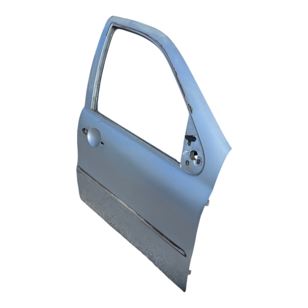 porta dianteira Direita Fiat Palio Siena 4 Portas DETALHE 3