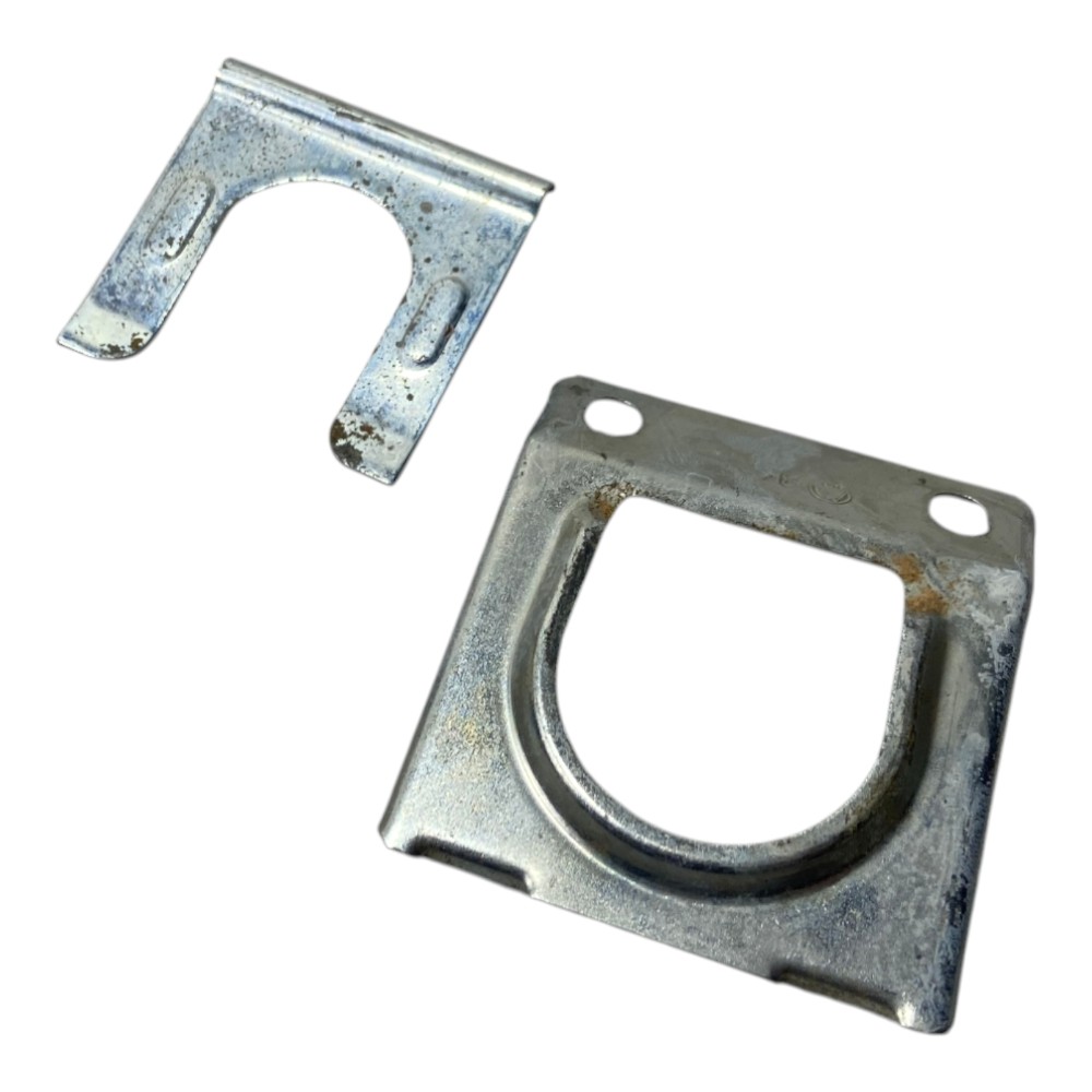 Trava Chapa presilha macaneta porta mala VW Fox G1 original