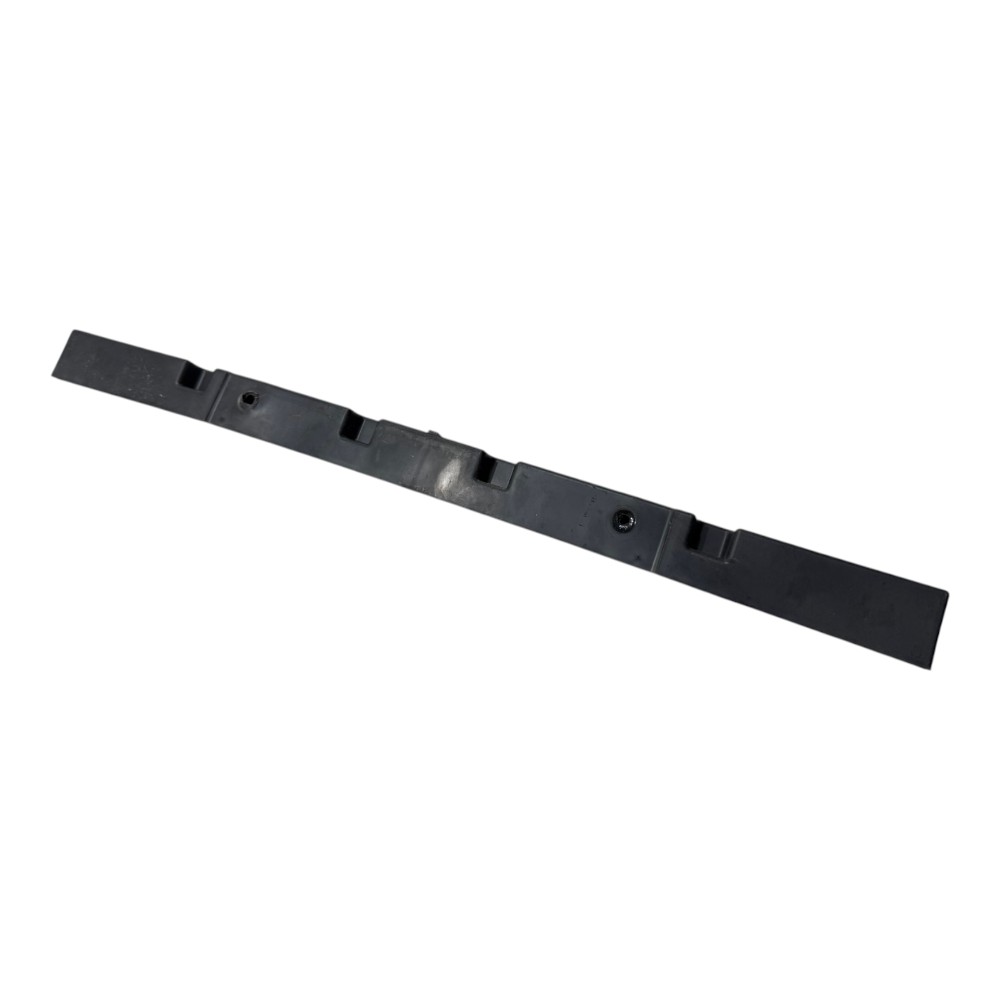 Suporte Guia Central Parachoque Traseiro Ford Focus Sedan