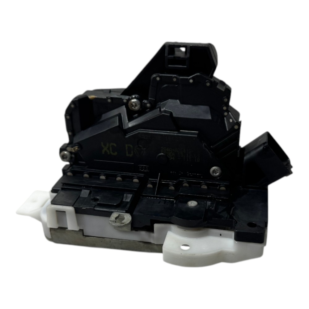 Fechadura eletrica porta traseira direita Ford Focus 2006