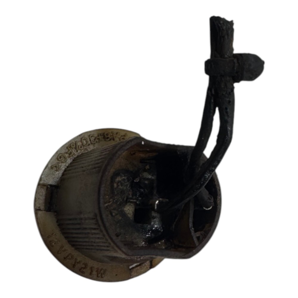 Plug Conector Soquete Lanterna Traseira Vw Parati G4 Origina 9