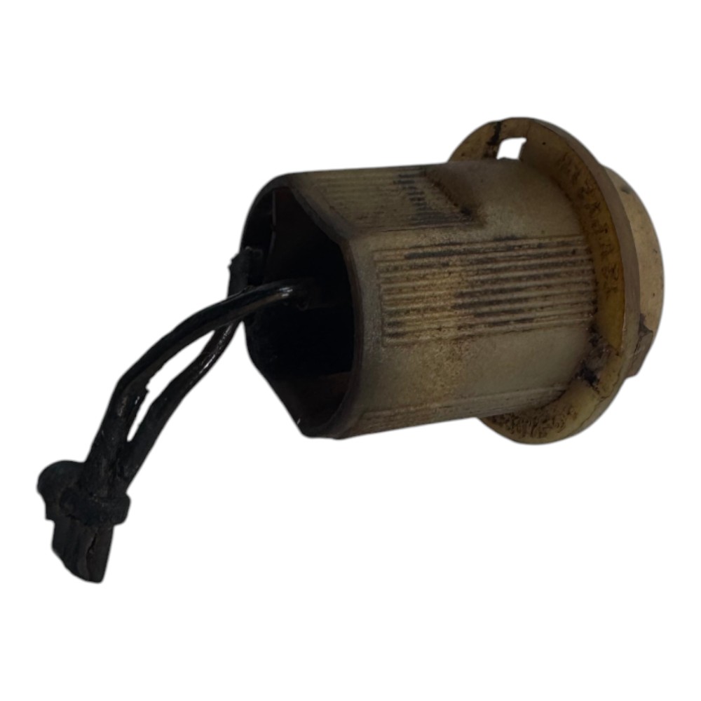 Plug Conector Soquete Lanterna Traseira Vw Parati G4 Origina 8