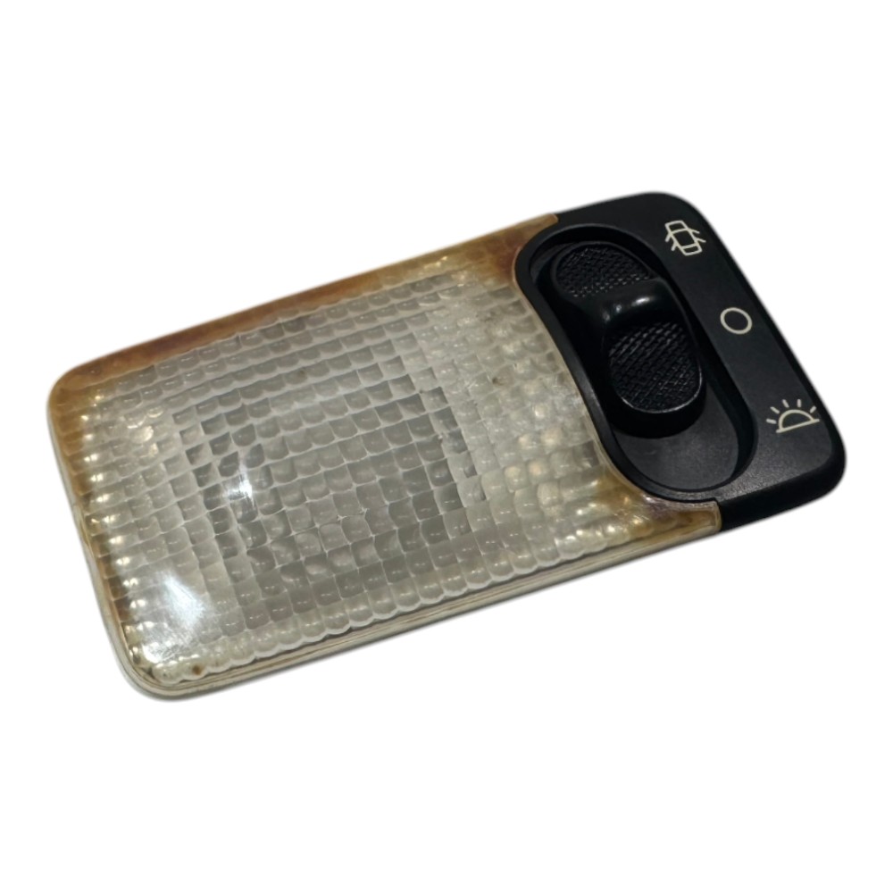Lanterna Luz Teto Cortesia Peugeot 206 207 *DETALHE* 2012