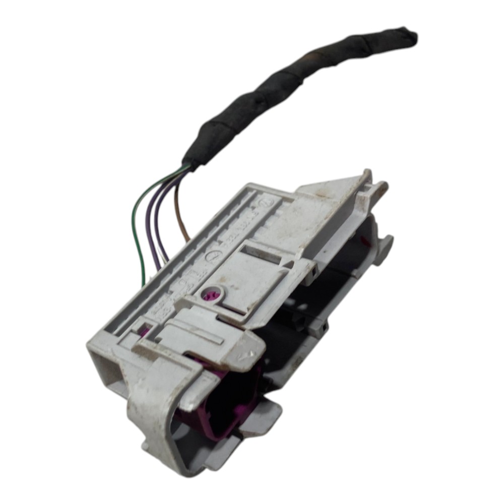 Plug conector chicote porta carroceria vw polo up original