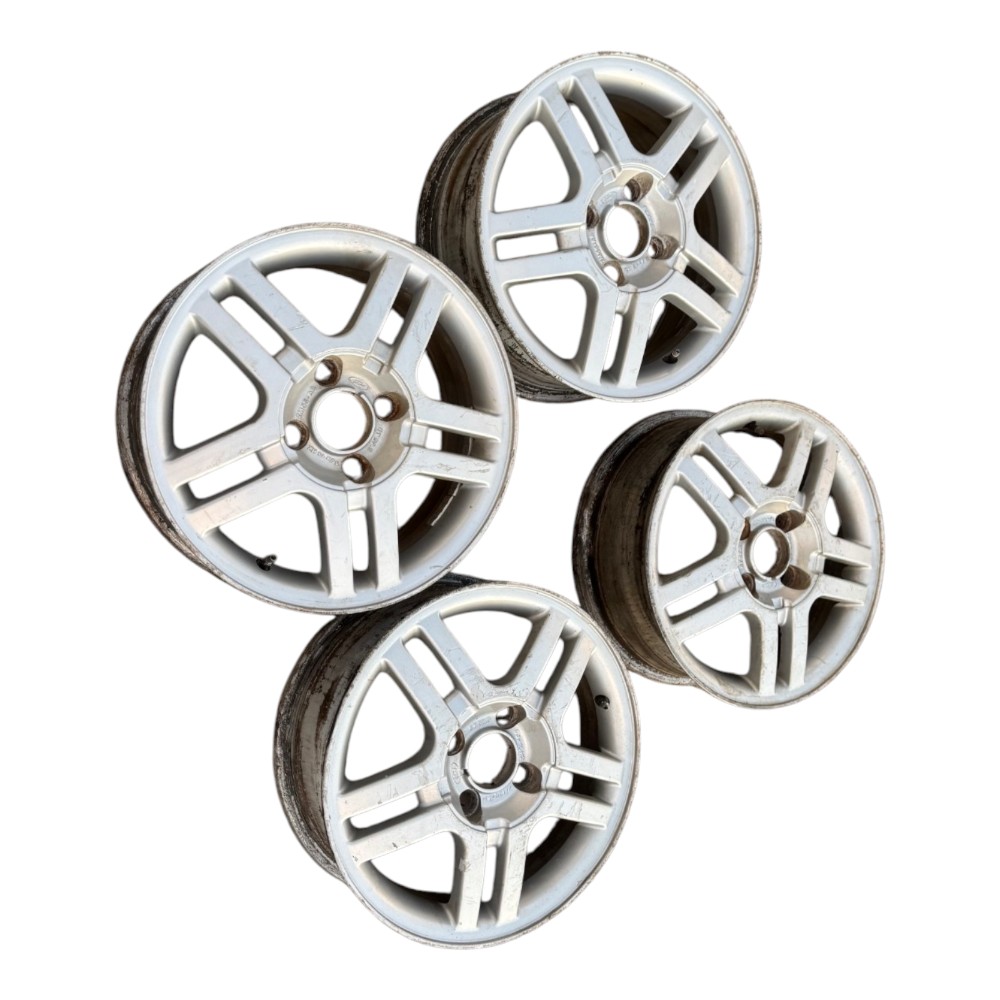 Jogo de rodas aluminio liga leve aro 15 Ford Focus Original 4