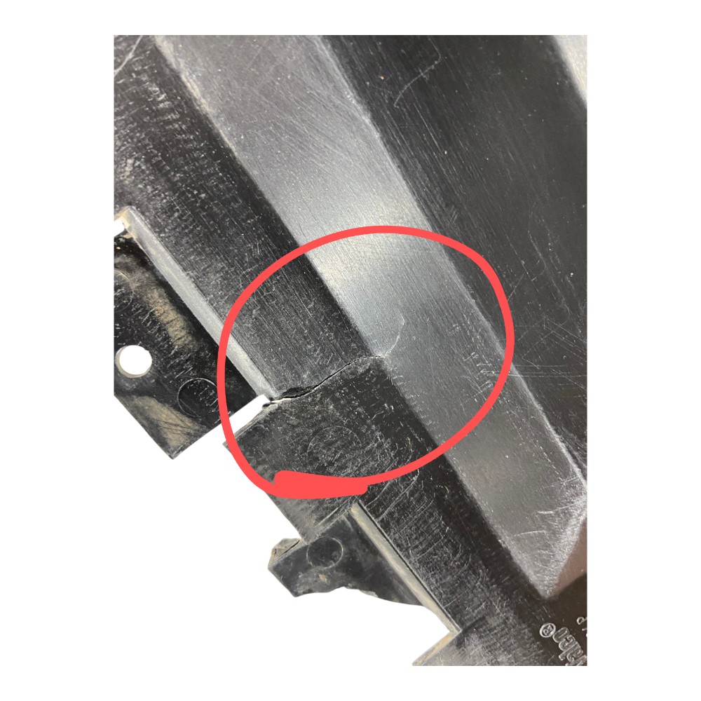 Defletor Lateral Radiador Gol Parati Saveiro G3 G4 Detalhe 2