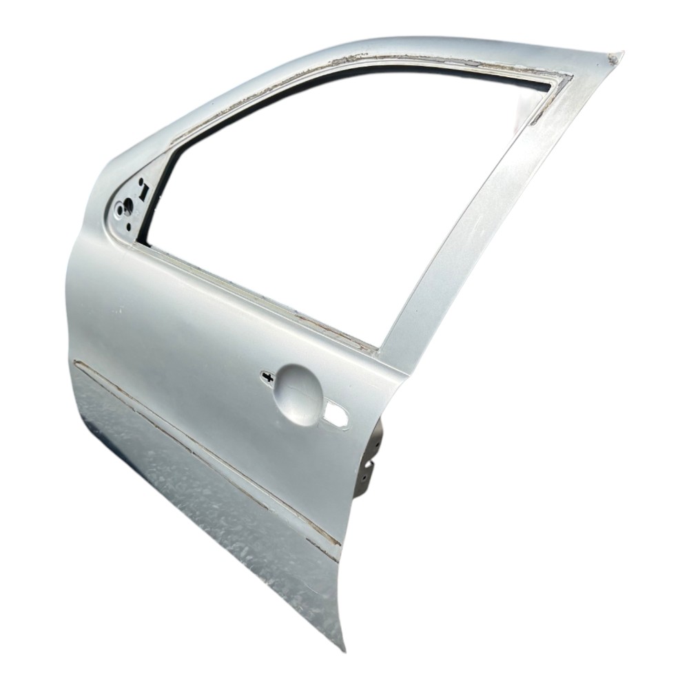 Porta Dianteira Esquerda Fiat Palio Siena 4 Portas *DETALHE* 2