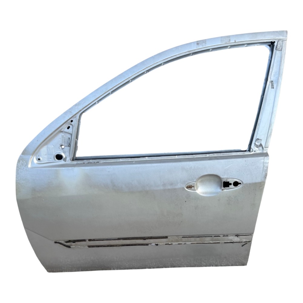 Porta Dianteira Esquerda Ford Focus Sedan 2002 2007 Usado Dianteira Esquerdo Prata