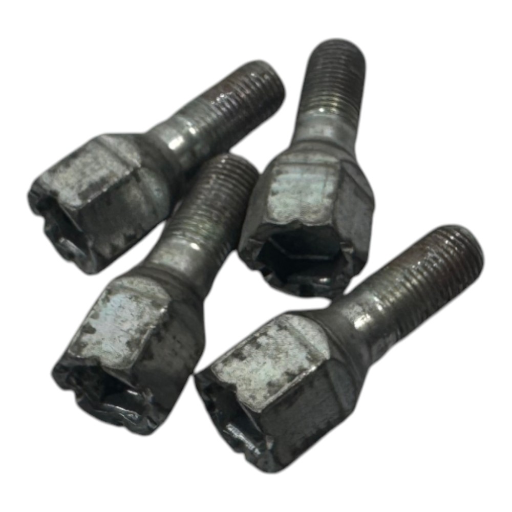 Kit Jogo 4 Parafuso Fixacao Roda Ferro Fiat Siena Uno Strada 2