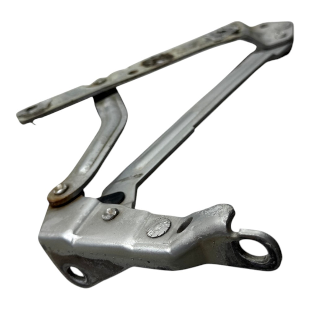 Dobradica tampa traseira Ford Focus Sedan 2006 2008 Original