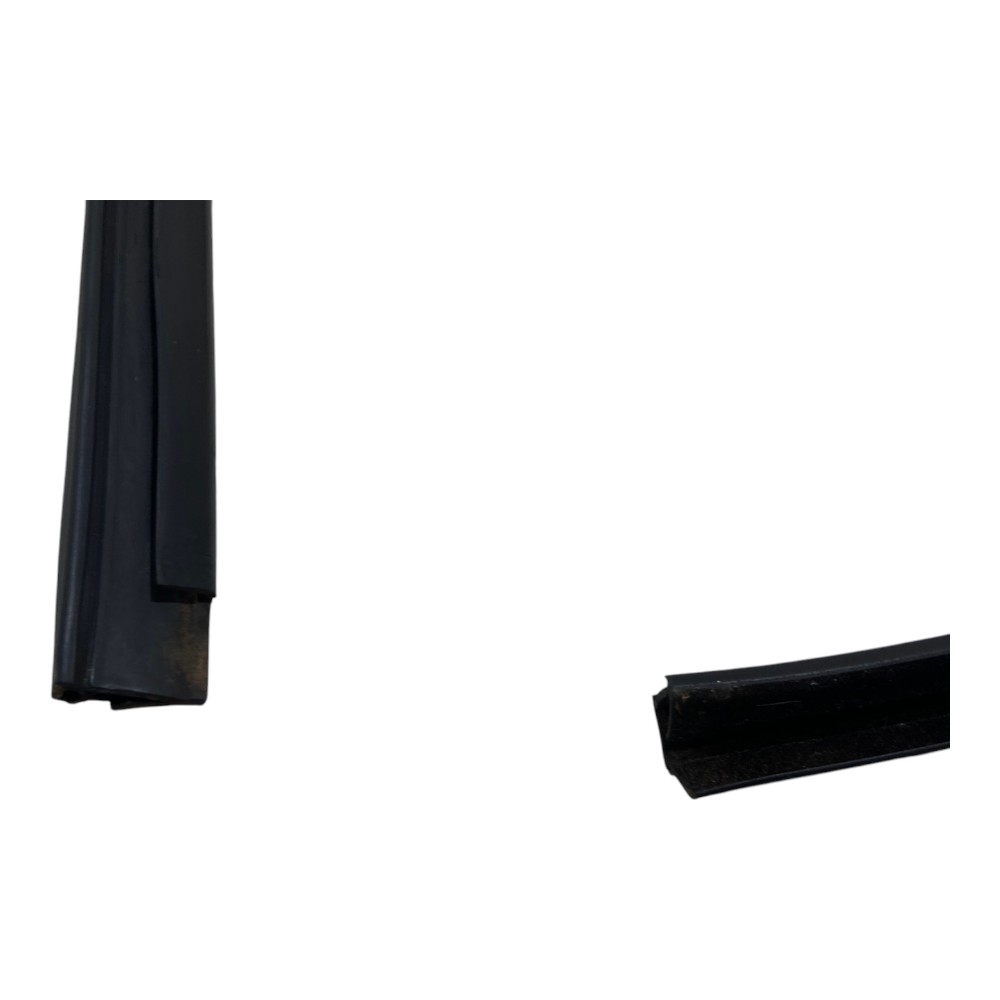 Borracha Canaleta Vidro Porta Traseira Direita Gol Parati G3 Preto 6
