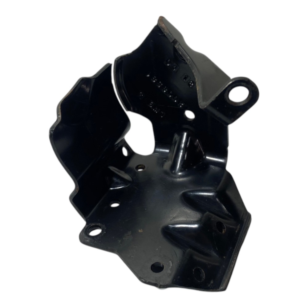 Suporte fixacao bomba alta Chevrolet captiva 2008 2011 usad
