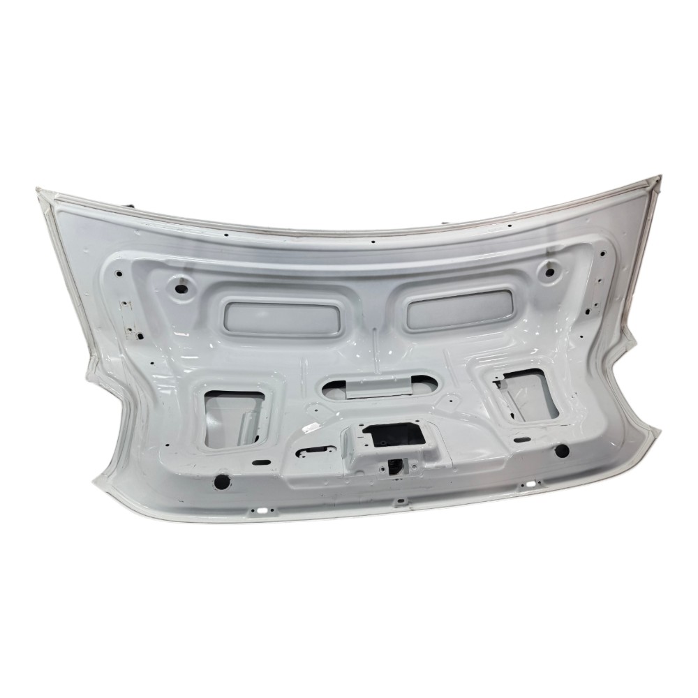 Tampa Traseira Porta Malas Renault Logan 2016 2020 *DETALHE* 9