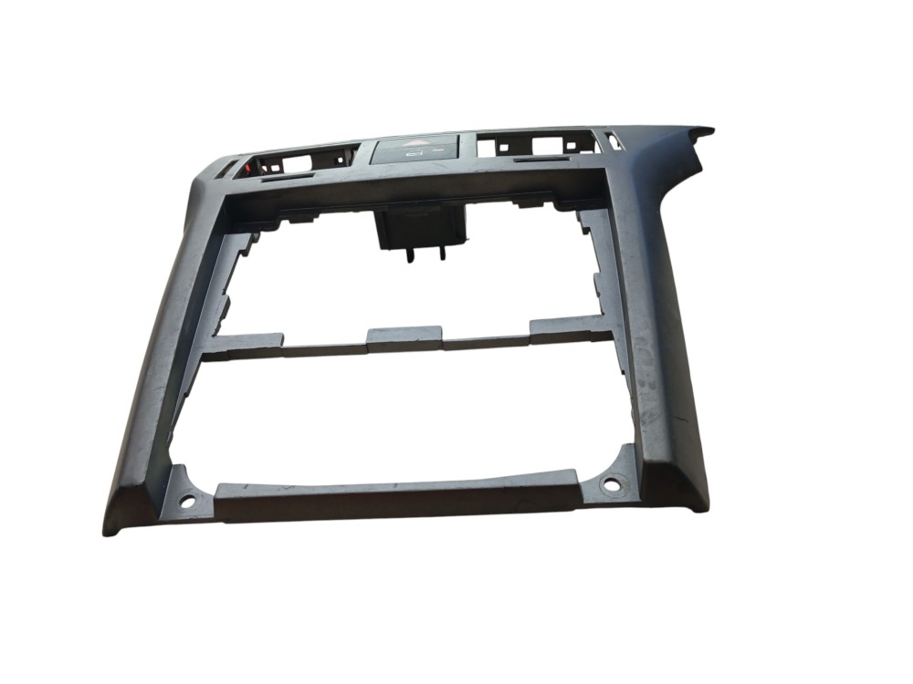 Moldura Central Do Painel Chevrolet Vectra 2006/11 Preto 3