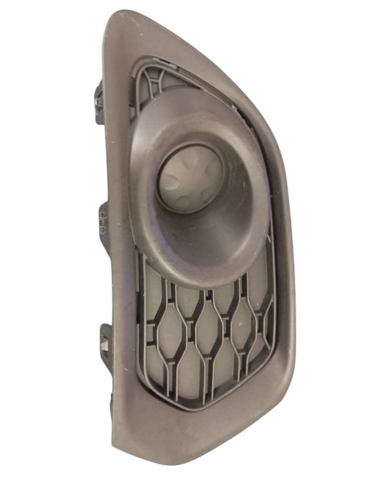 Moldura De Farol Milha L/d Renault Sandero 15/18 1
