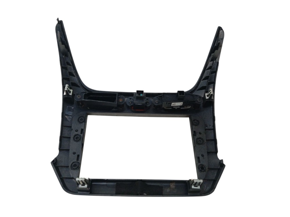 ACABAMENTO PAINEL CENTRAL RENAULT DUSTER 2011 A 2015 USADO 6