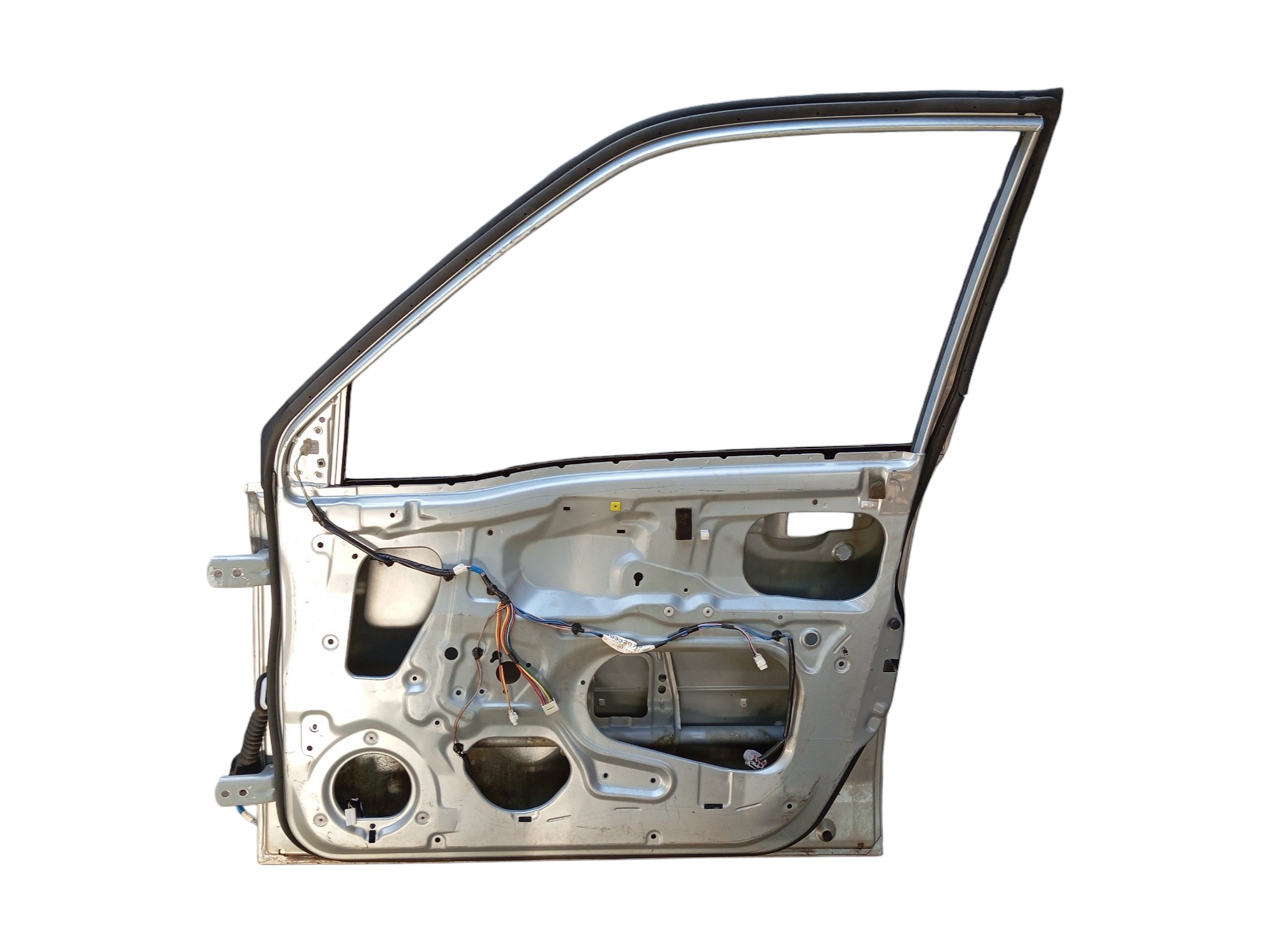 Porta Dianteira Tracker 2001/2009 L/d C/detalhes 2