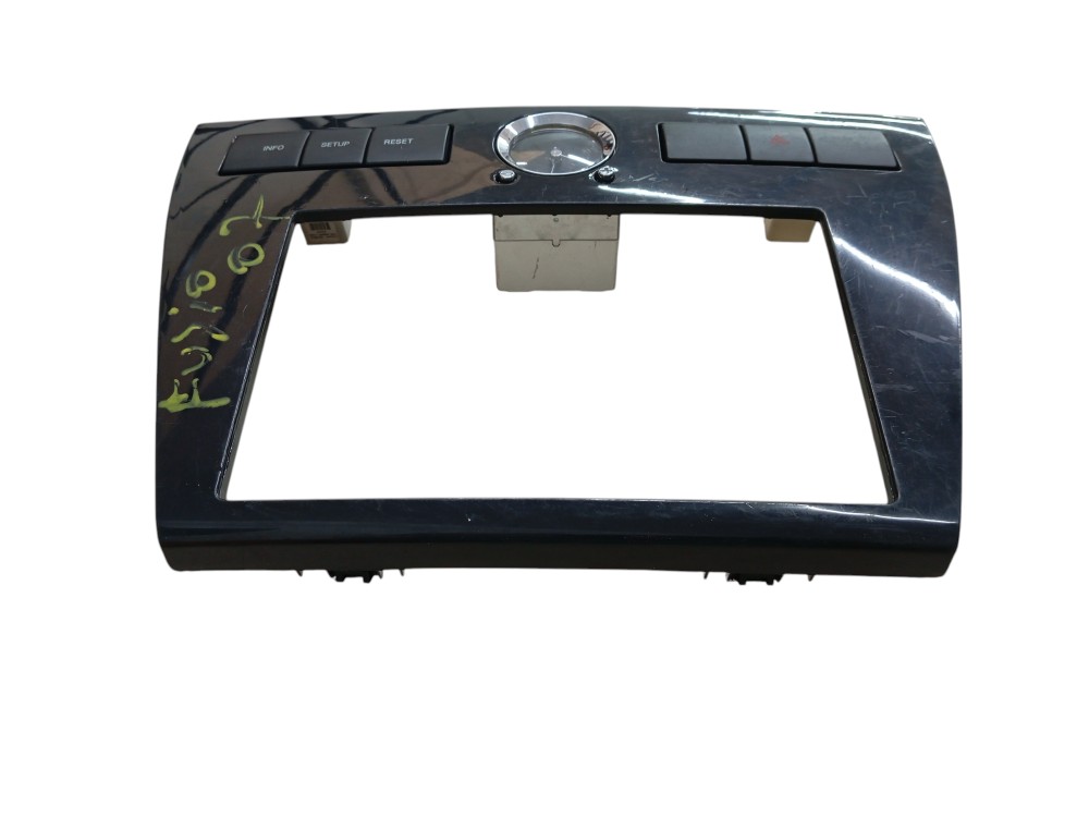 MOLDURA CENTRAL PAINEL MULTIMÍDIA RELÓGIO FORD FUSION 06/10 2