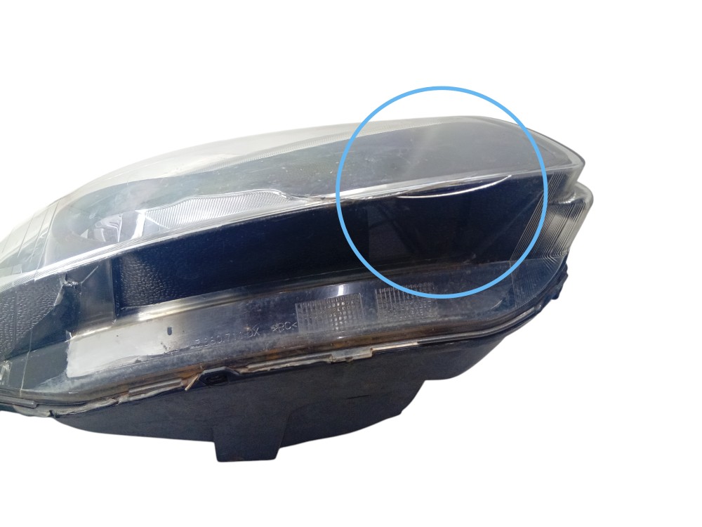 Farol Dianteiro Palio 2015/2018 Com Detalhe Direito/passageiro 2