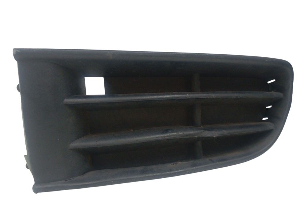 Moldura Farol Milha Esquerdo Vw Polo 2007/12 4