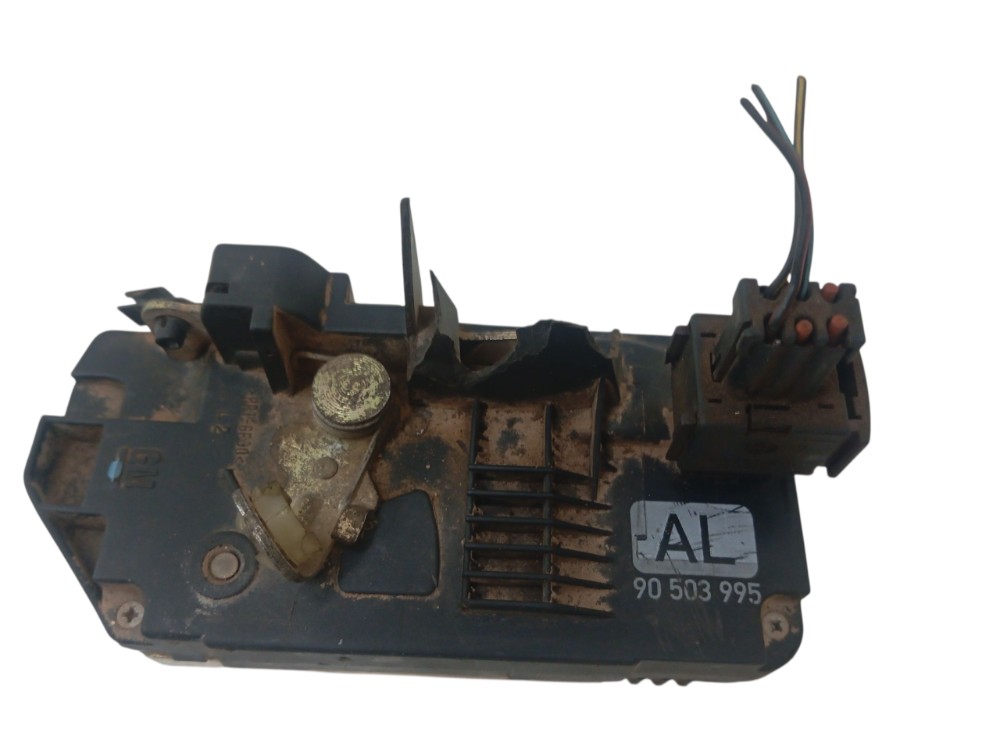 Fechadura Traseira Gm Vectra 1998/2005 com detalhe