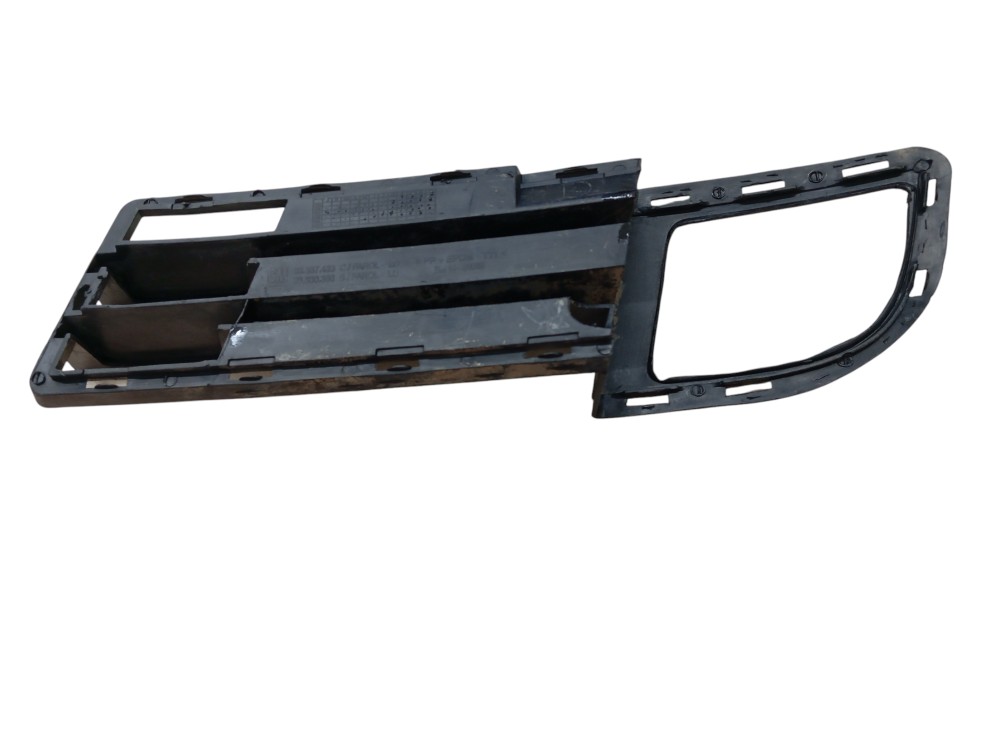 Grade Moldura Do Farol De Milha Direito Chevrolet Astra 1