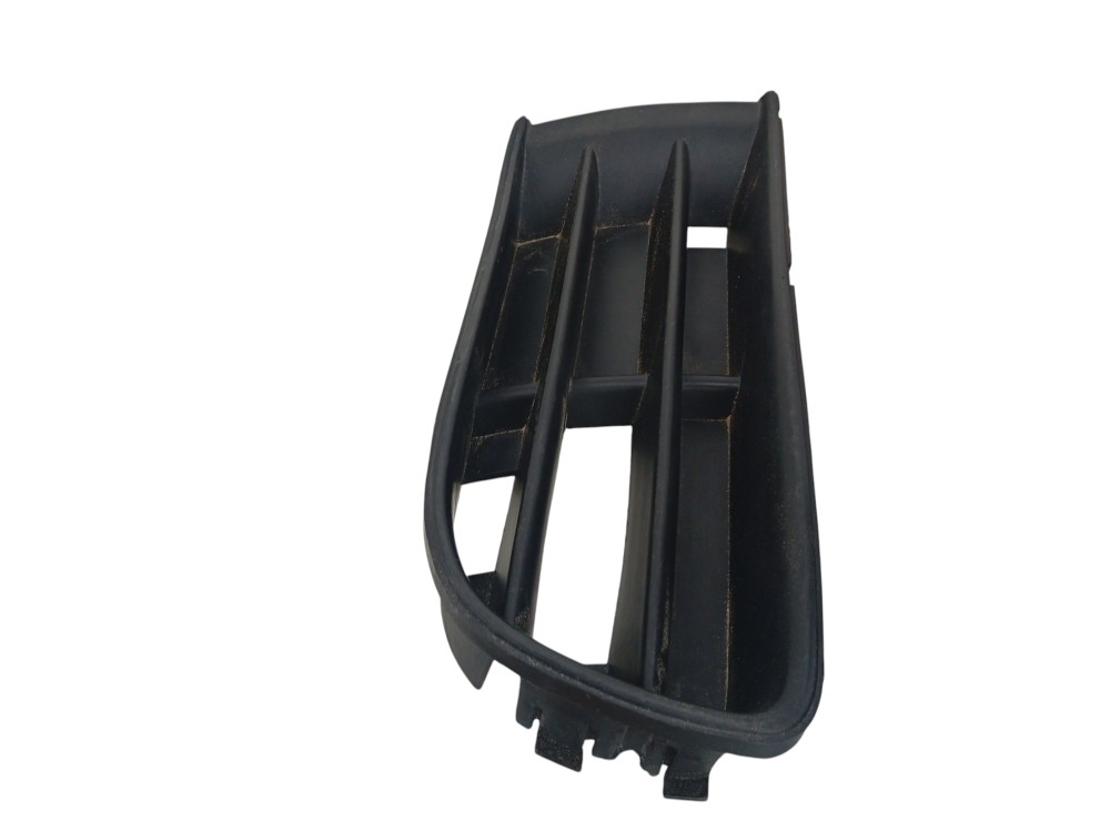 Moldura Grade Farol De Milha Volkswagen Polo 2007/08 3