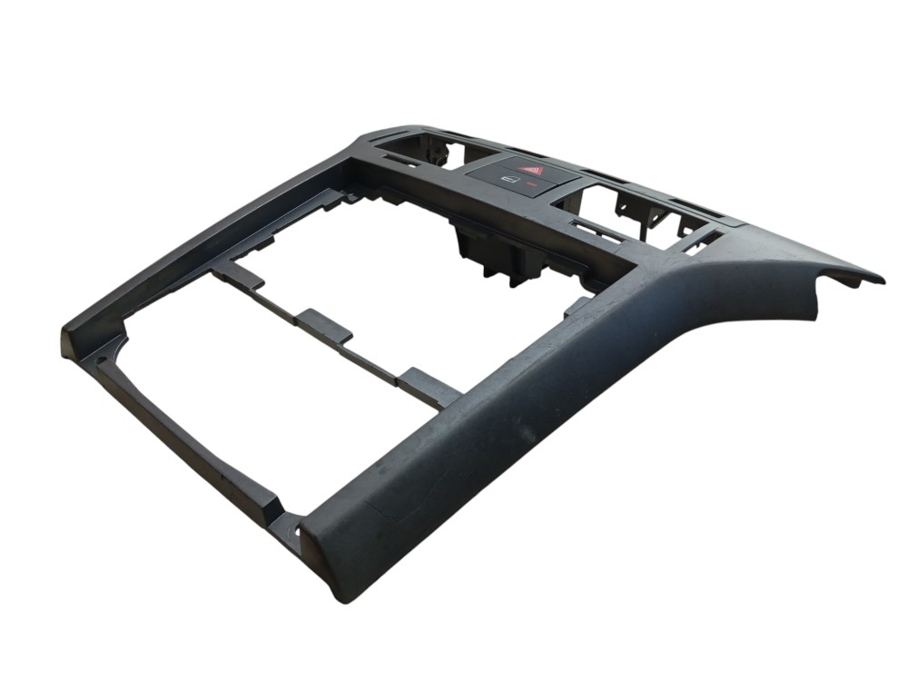 Moldura Central Do Painel Chevrolet Vectra 2006/11 Preto 2