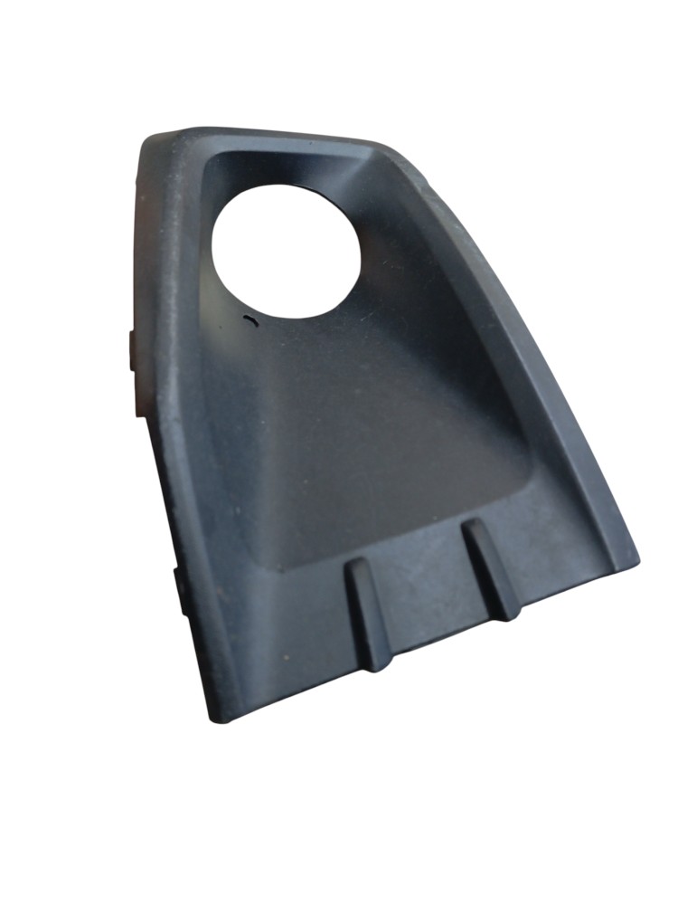 Moldura Do Farol De Milha Volkswagen Gol G5 2010/12 Direito 3