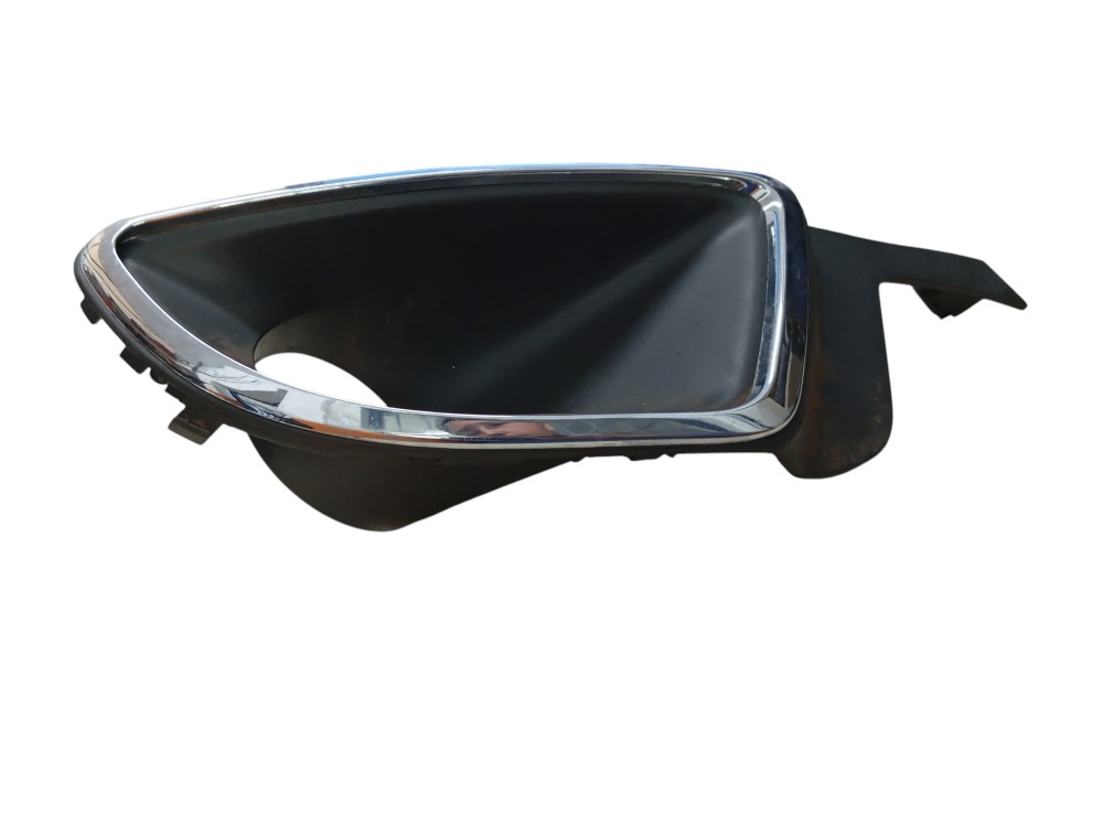 MOLDURA FAROL DE MILHA DIREITO FIAT SIENA 2013/16 4