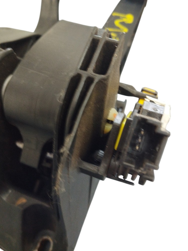 Pedaleira Pedal Freio Embreagem Fiat Mobi Strada 2020 A 2022 4